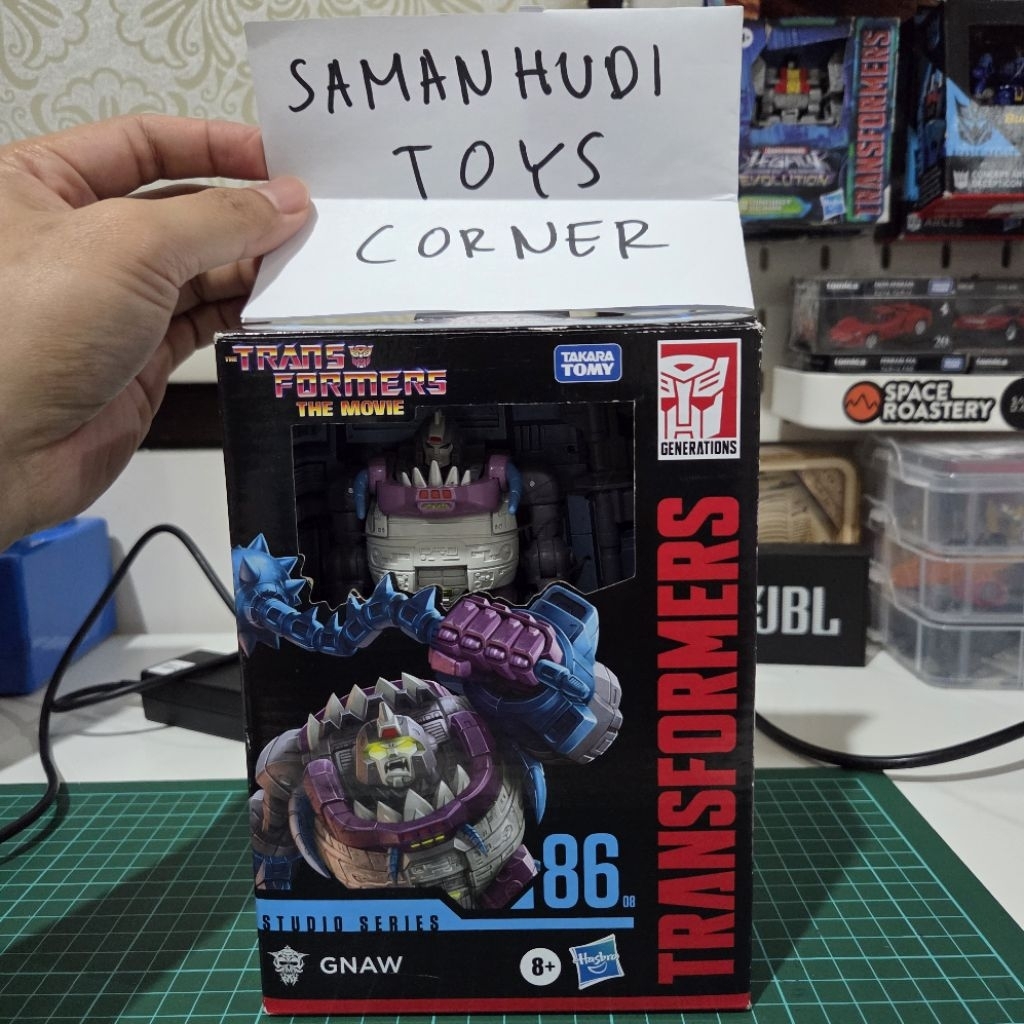 Transformers Studio Series 86 Gnaw