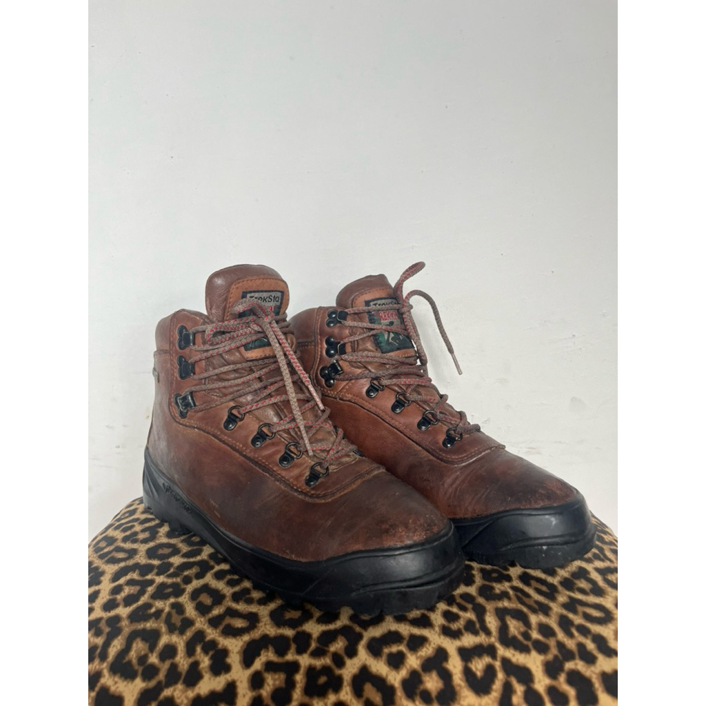 MONKEY BOOTS TREKSTA HIKING 42