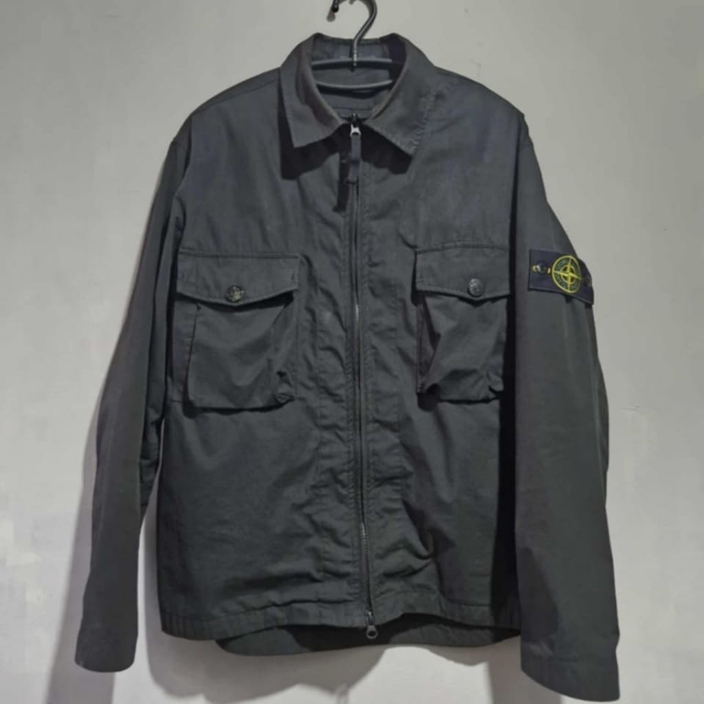 stone island ghost resin zip overshirt ss'19(not auth)
