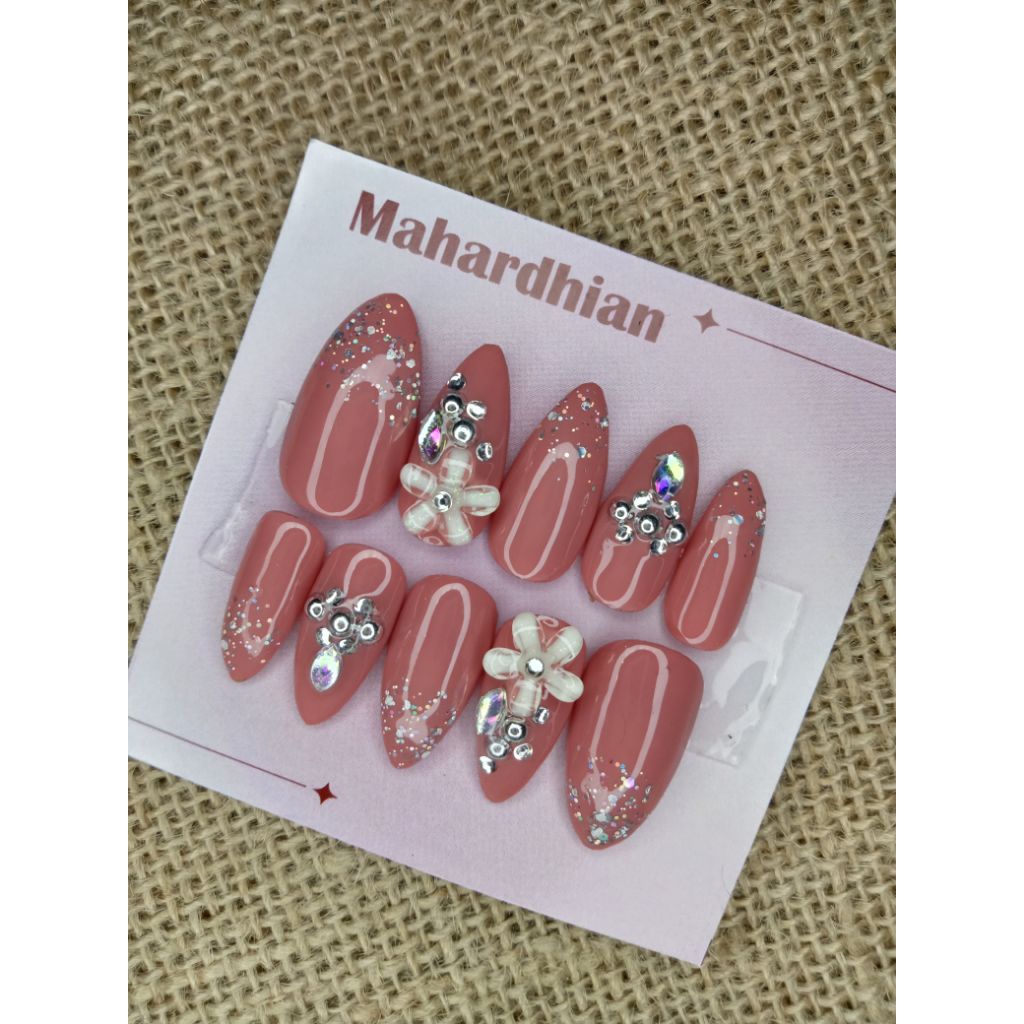 kuku palsu wedding / kuku palsu pengantin warna pink / free lem