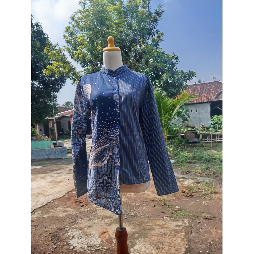 Blus Kemeja Wanita Lurik X Batik Kombinasi
