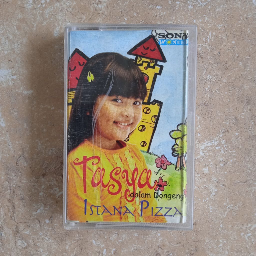 kaset pita Tasya "Istana Pizza"