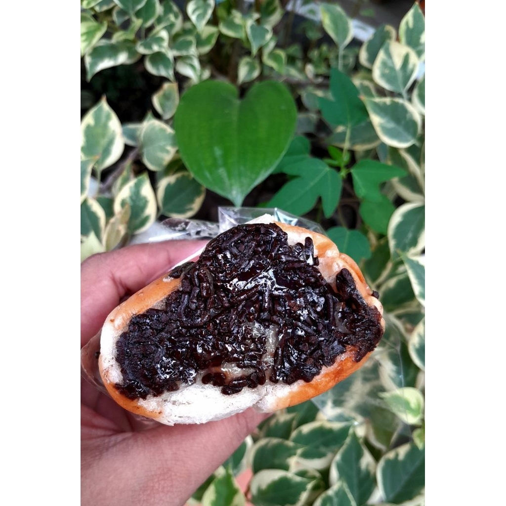 Roti rongewuan Roti roll gulung coklat empuk lembut manis legit / Roti gulung murah