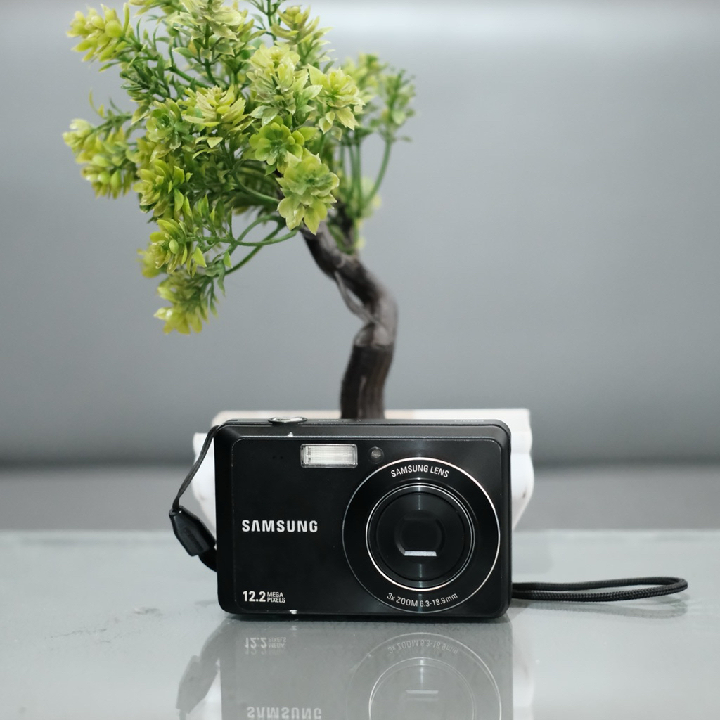 kamera poket Samsung ES60 mulus good kondisi