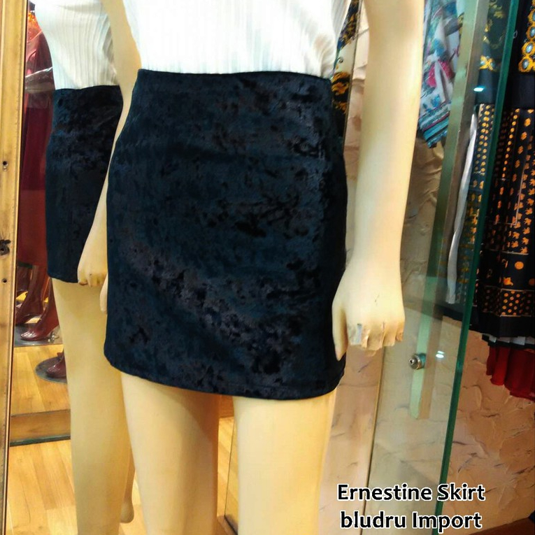 Rok Mini Pendek Wanita Import Short Skirt Bodycon Sexy Pressbody Bahan Velvet Beludru Premium Tebal