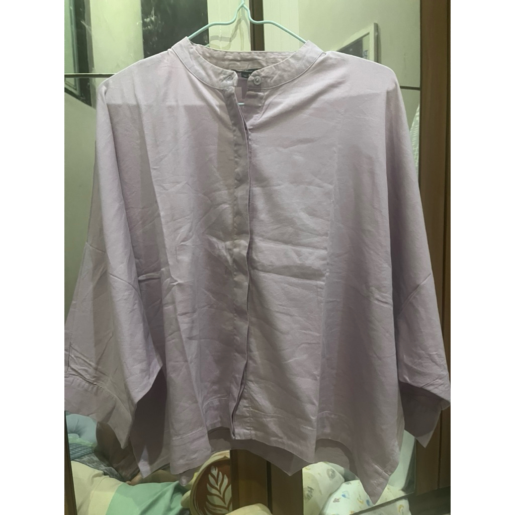 Kemeja wanita merk the executive