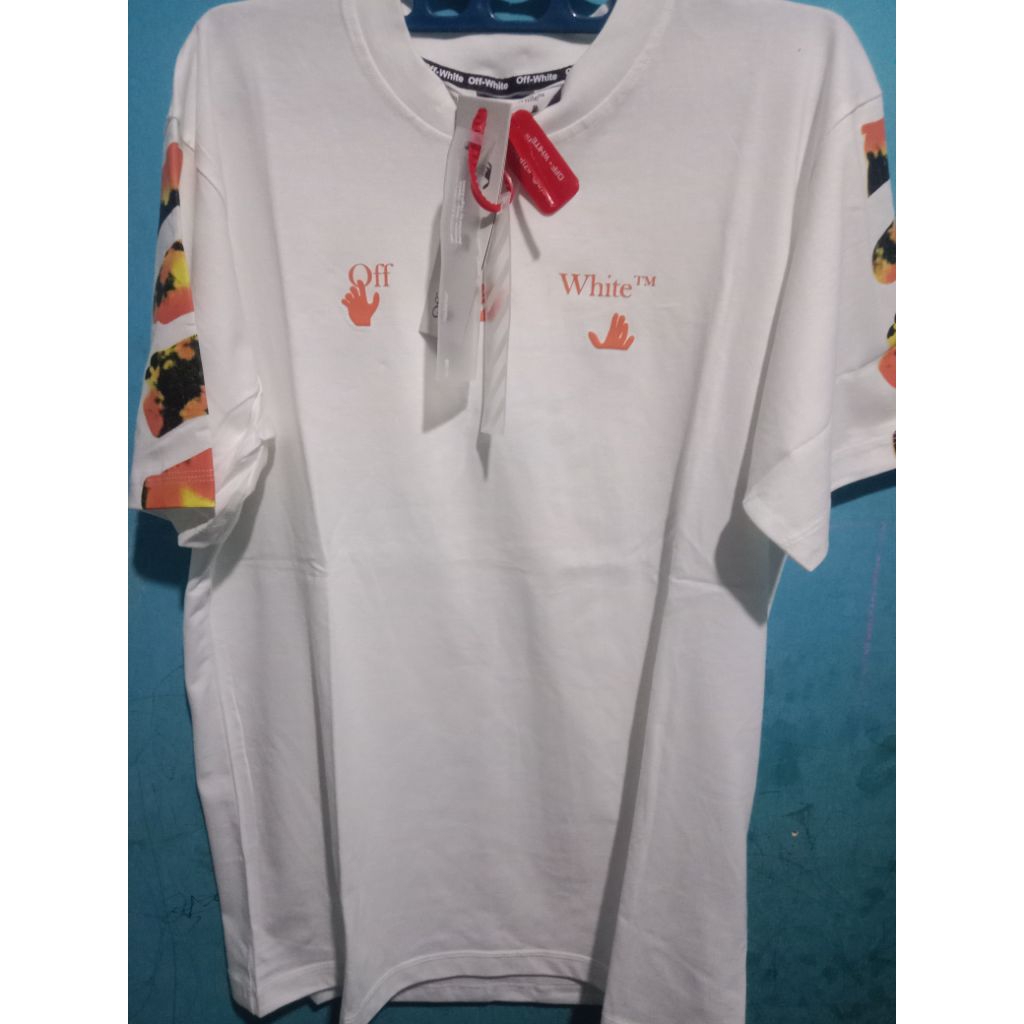 BUKAN BARANG SECOND kaos OFF WHITE