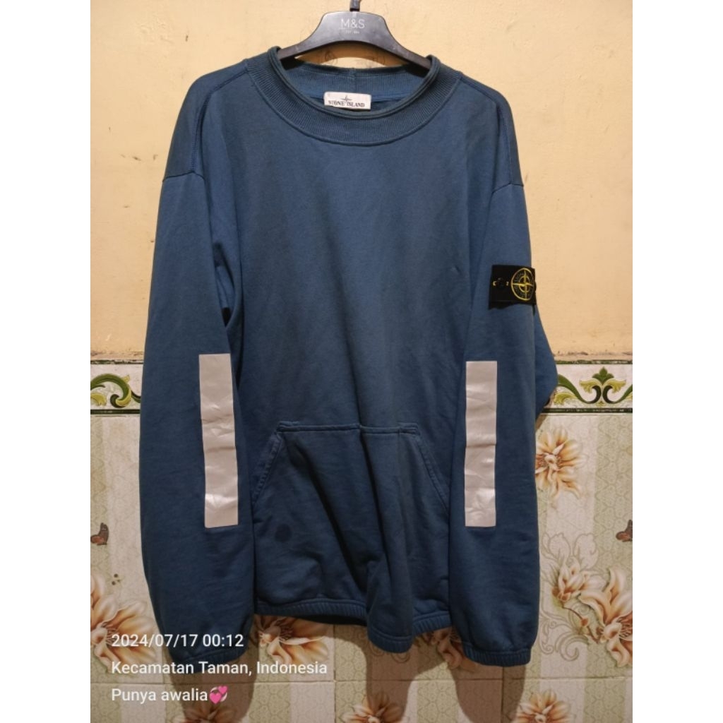 CN Batu keras menyala