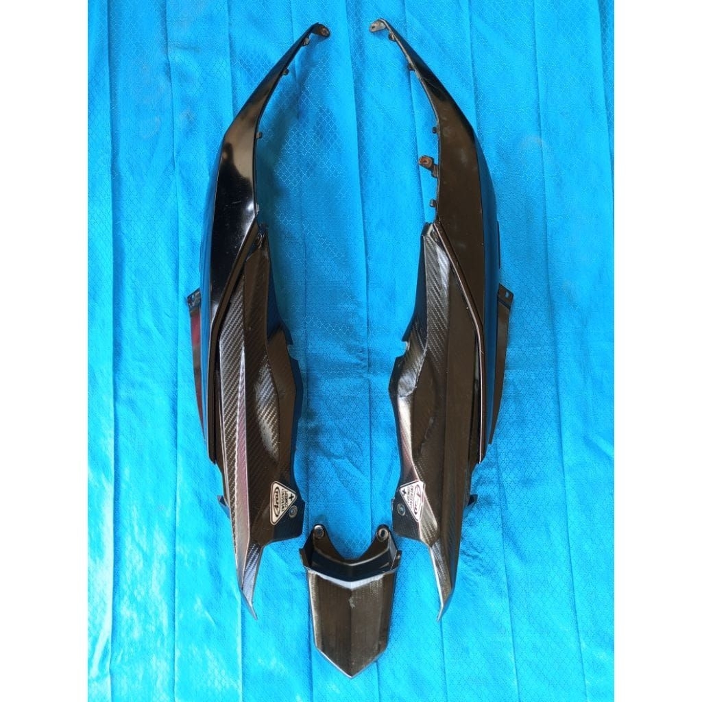 Body halus / body belakang mio m3 1set original cabutan