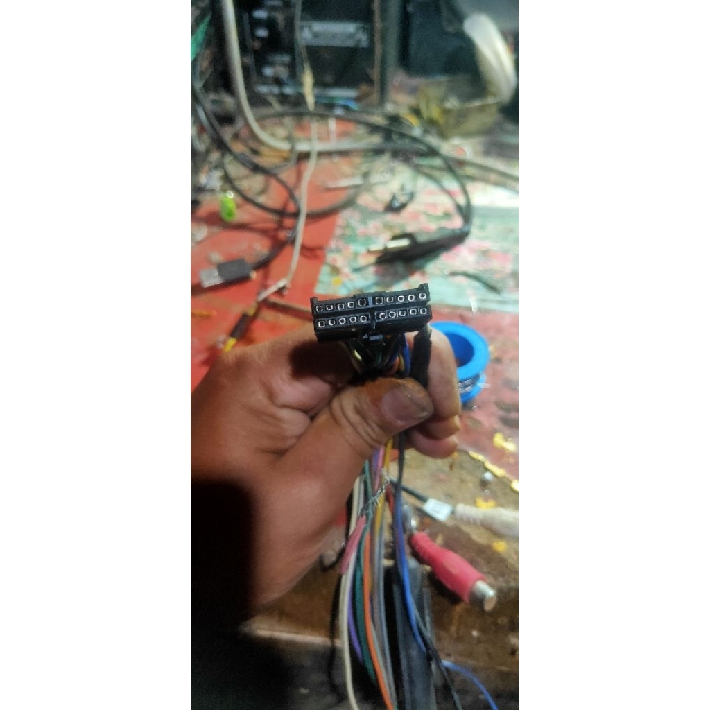 soket tape  mobil 20pin dobeldin model t universaL