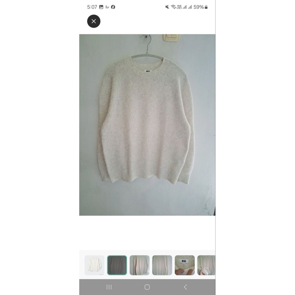 BUNDLING UNIQLO 3D KNIT SEAMLESS SOUFFLE YARN LONG SLEEVE SWEATER
