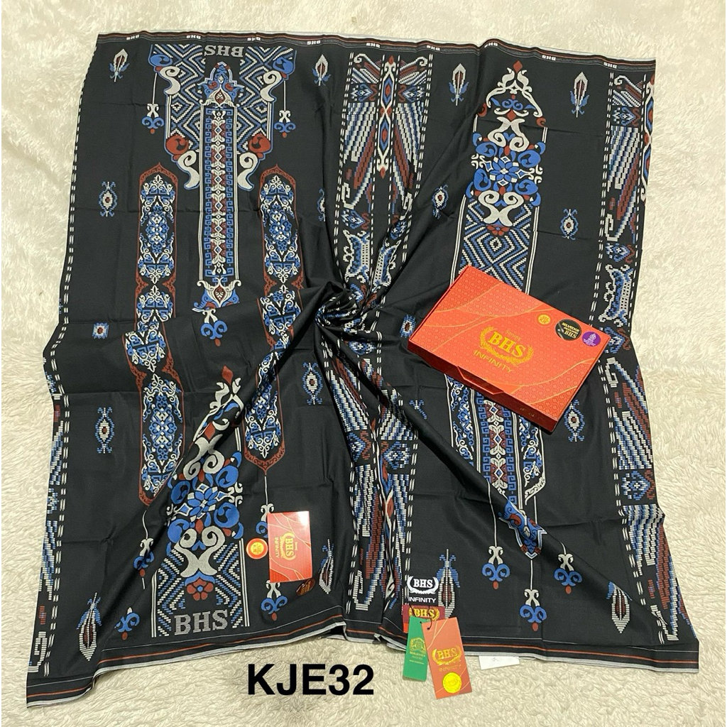 SARUNG BHS INFINTY GOLD HITAM SERIES