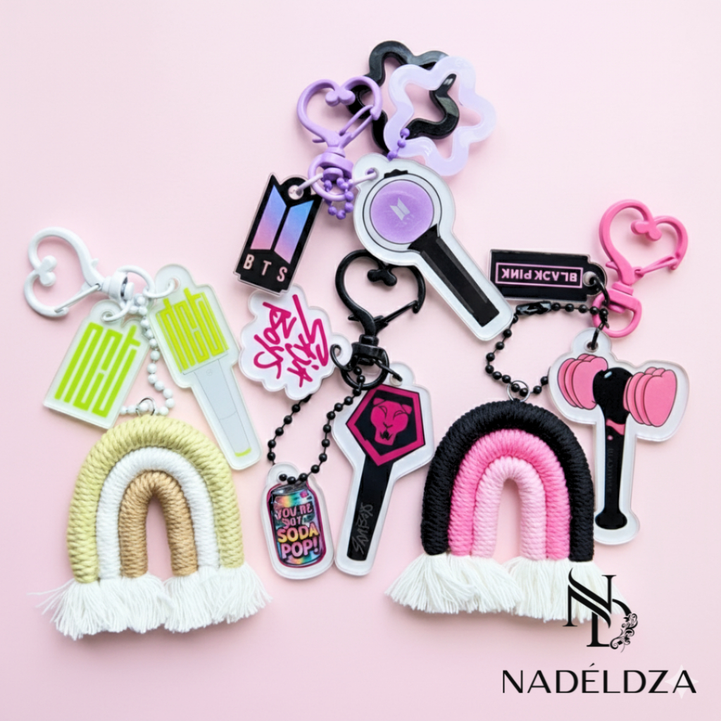 Nadeldza Mini Strap Bag Charm Lightstick KPOP Huntrix NCT Blakcpink BTS/ Gantungan Aksesoris Logo Kp