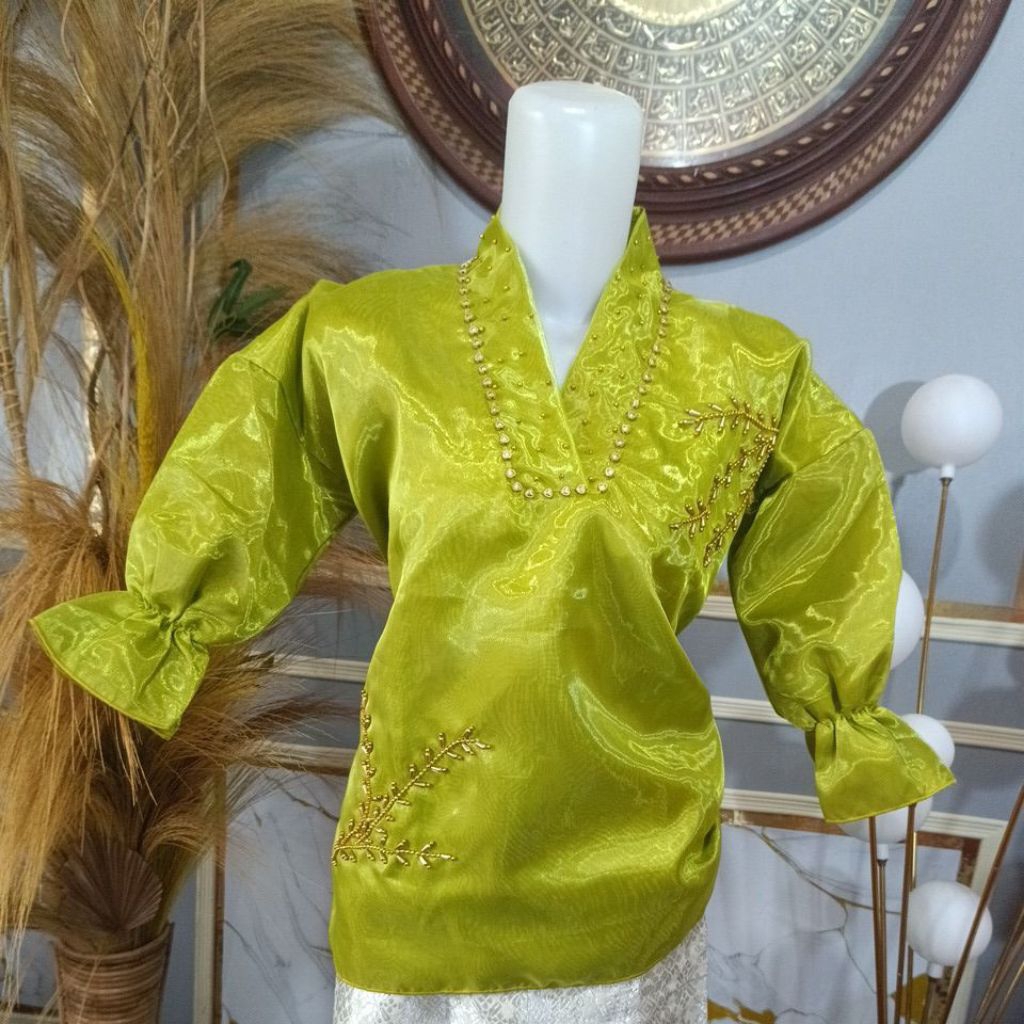 Baju Bodo/Baju Tokko/Baju Adat Bugis/Makassar/Baju Bodo Organza/Baju Bodo Modern/ Baju Tradisional B