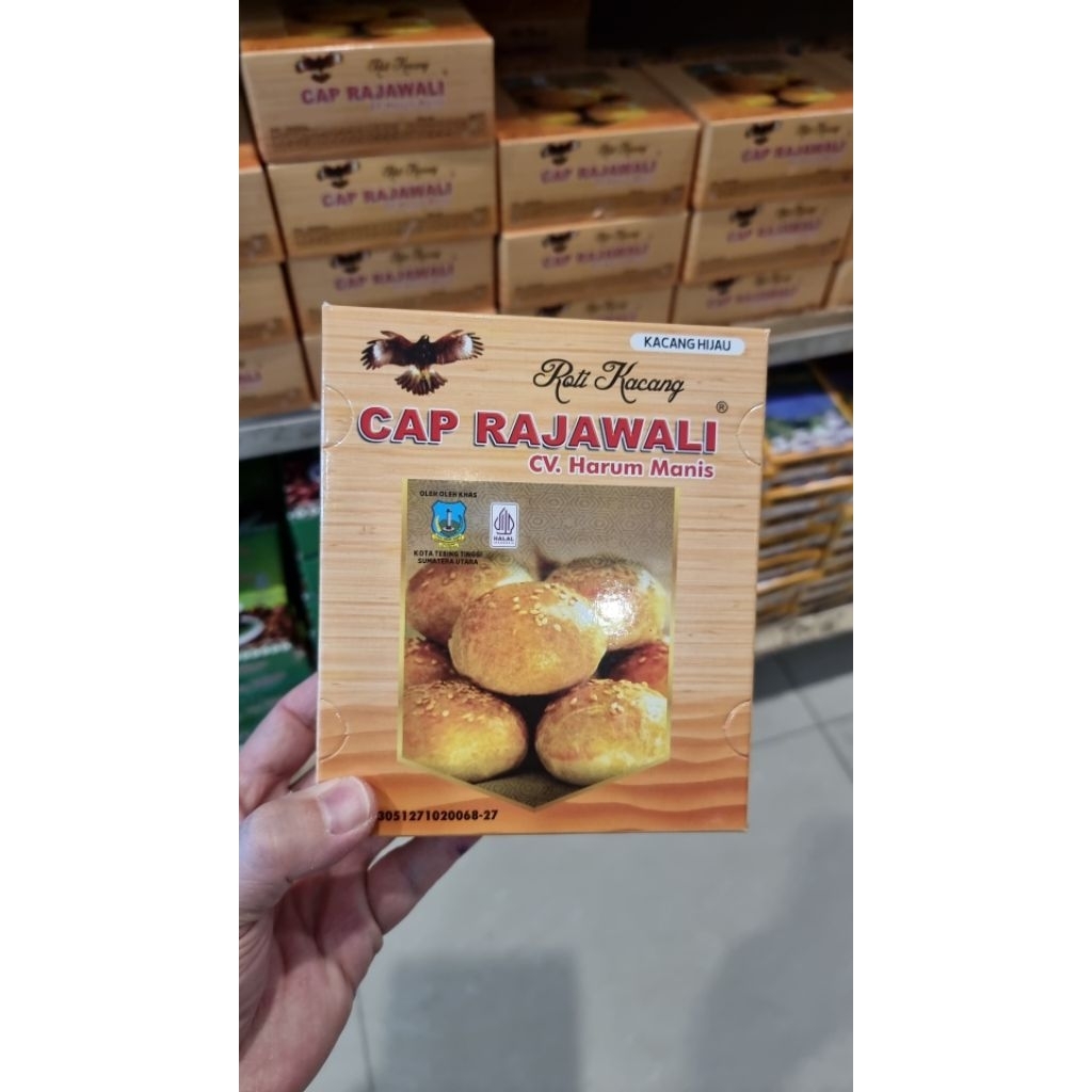 Cap Rajawali Roti Kacang 21