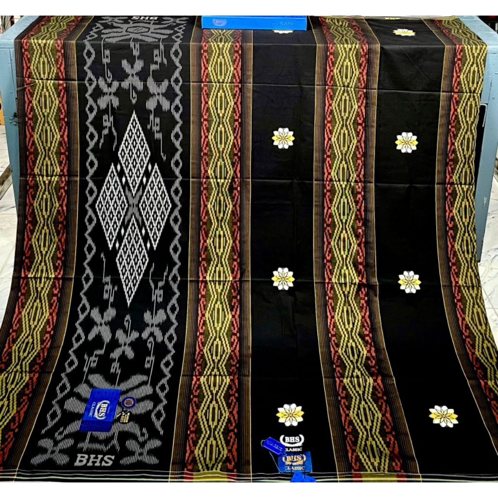 Sarung BHS Classic SKT Gold