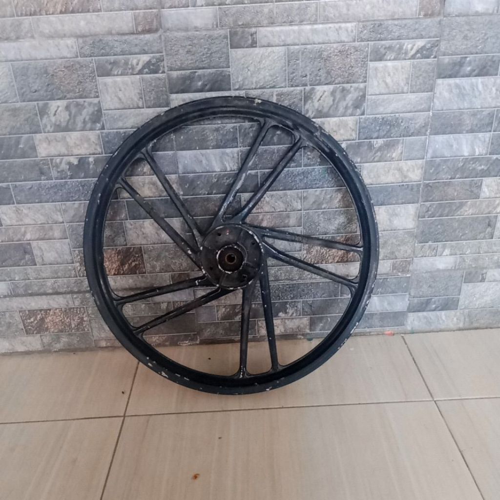 pelek velg depan variasi motor Honda karisma blad Revo fit new copotan motor