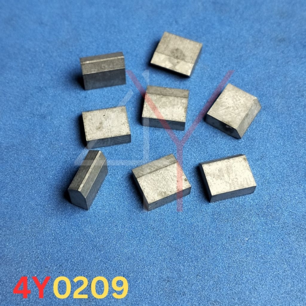 Mata Widia 3.2x7.6x8.1 mata pisau bubut widia 3.2 x 7.6 x 8.1 bor sumur widia