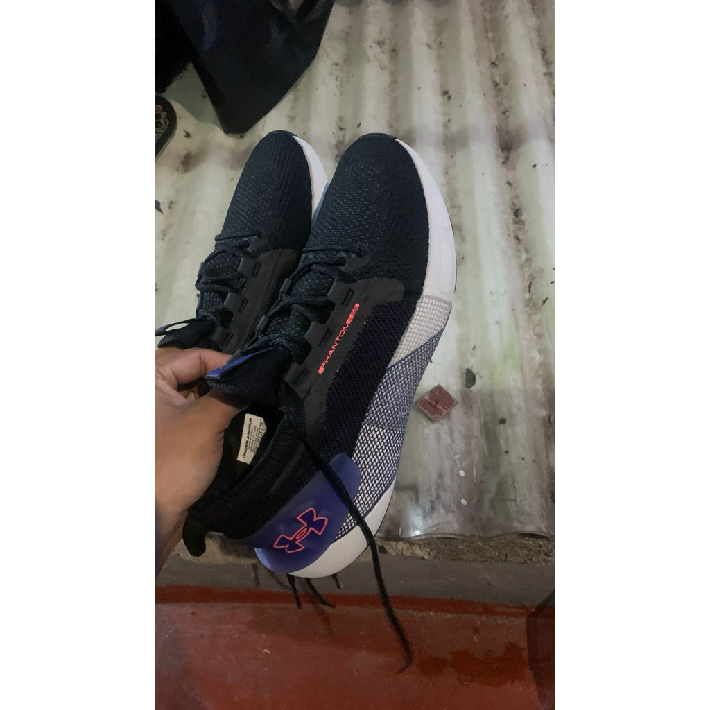 sepatu running lari under armour phantom 3 se hitam