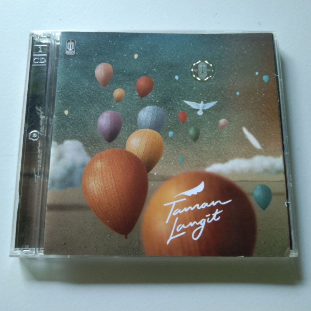 CD Noah Taman langit