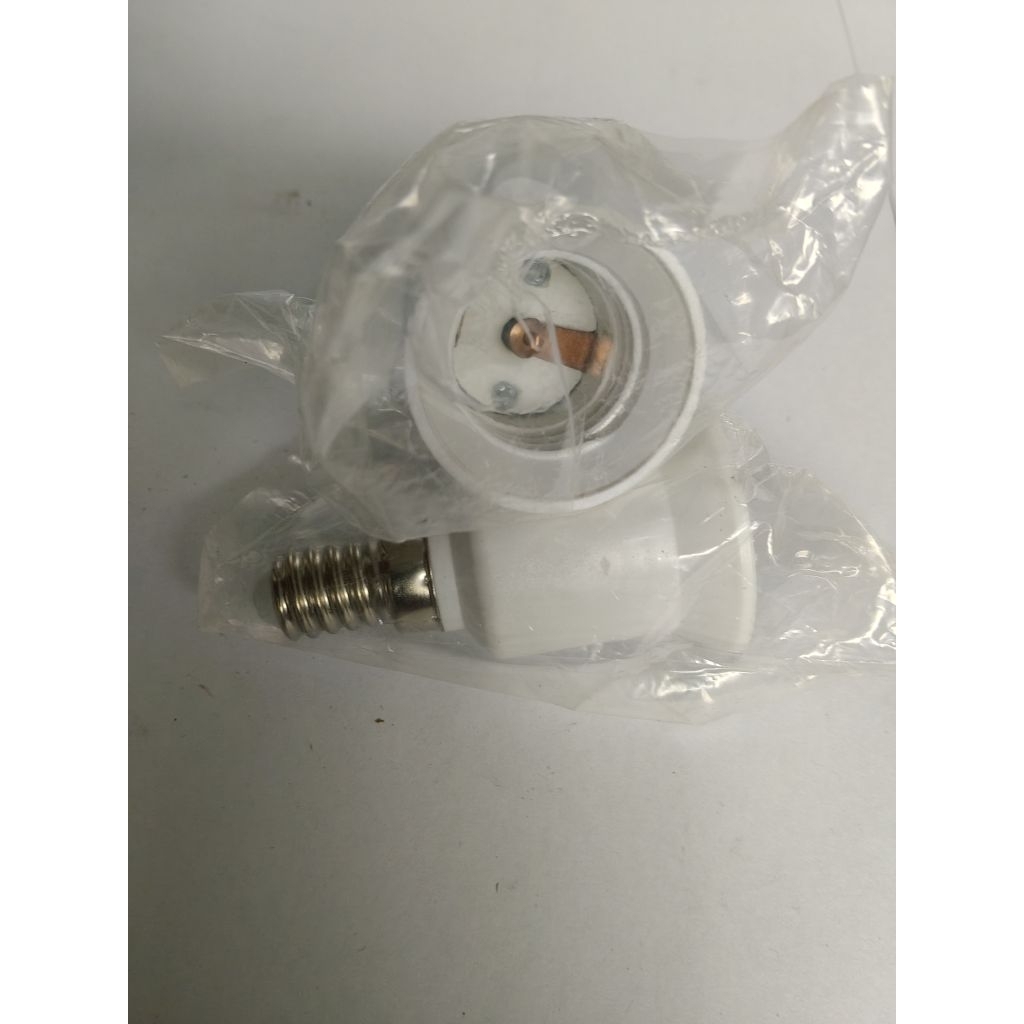 converter fitting e14 ke e27 putih converter lampu