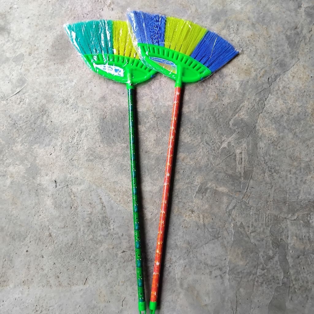 Sapu Lantai Senar / Sapu Senar / Sapu Rumah