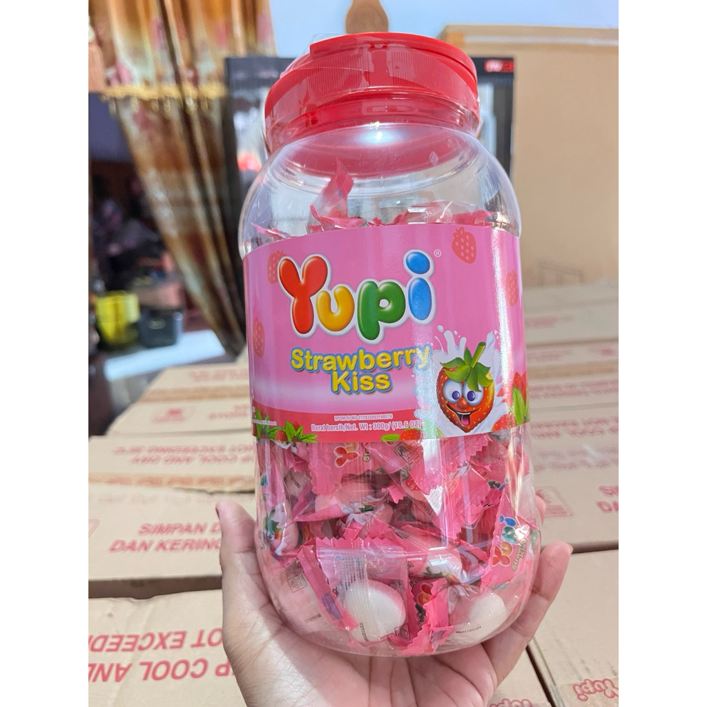 permen Yupy Toples isi 2toples