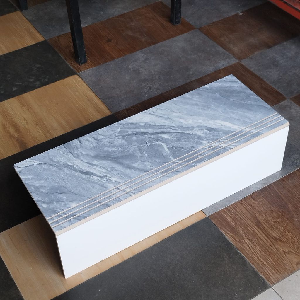 Granit anak tangga 30x80/20x80