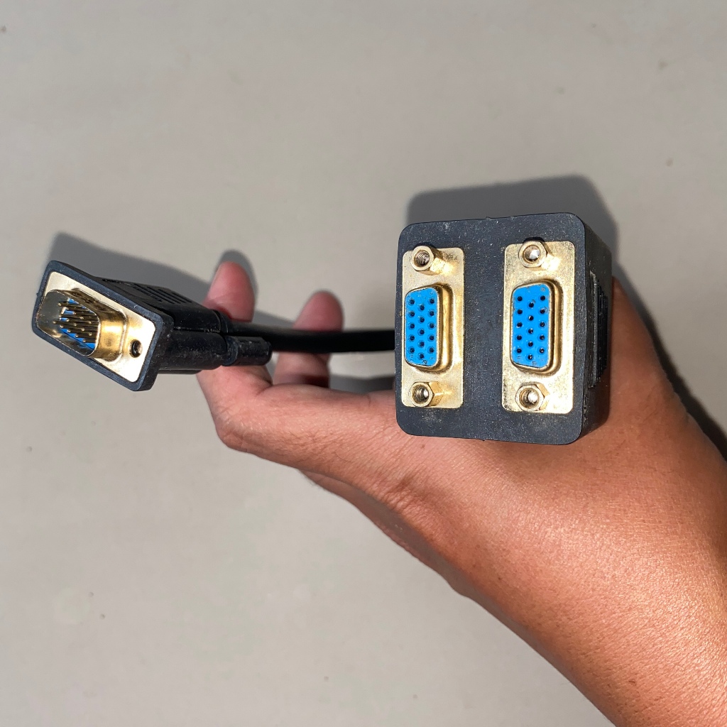 Kabel Adapter Converter Single to Dual VGA untuk Monitor Komputer