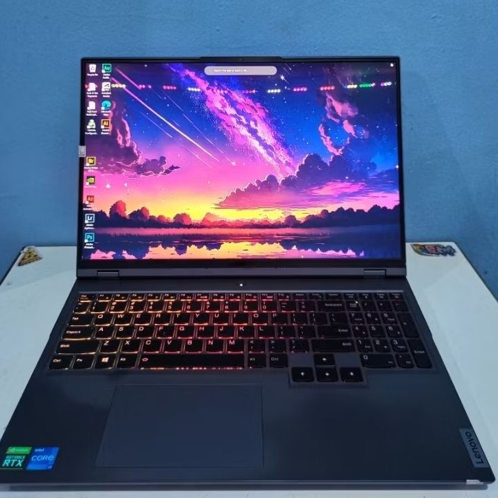 Lenovo Legion 5 Pro Core i7-11800H RTX 3050 Ram 16Gb Ssd 512Gb