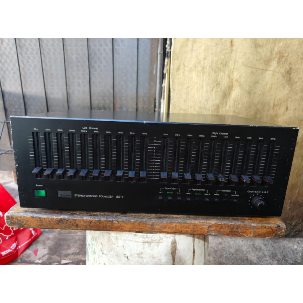 equalizer graphic sansui SE 7