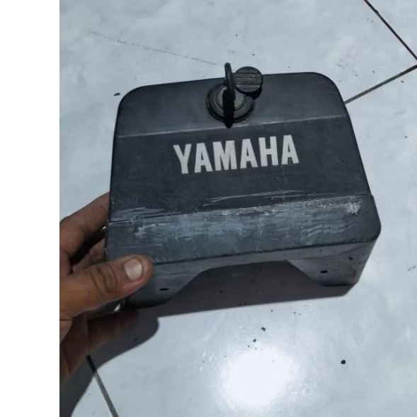 Tool box bagasi belakang Yamaha RX king original copotan second
