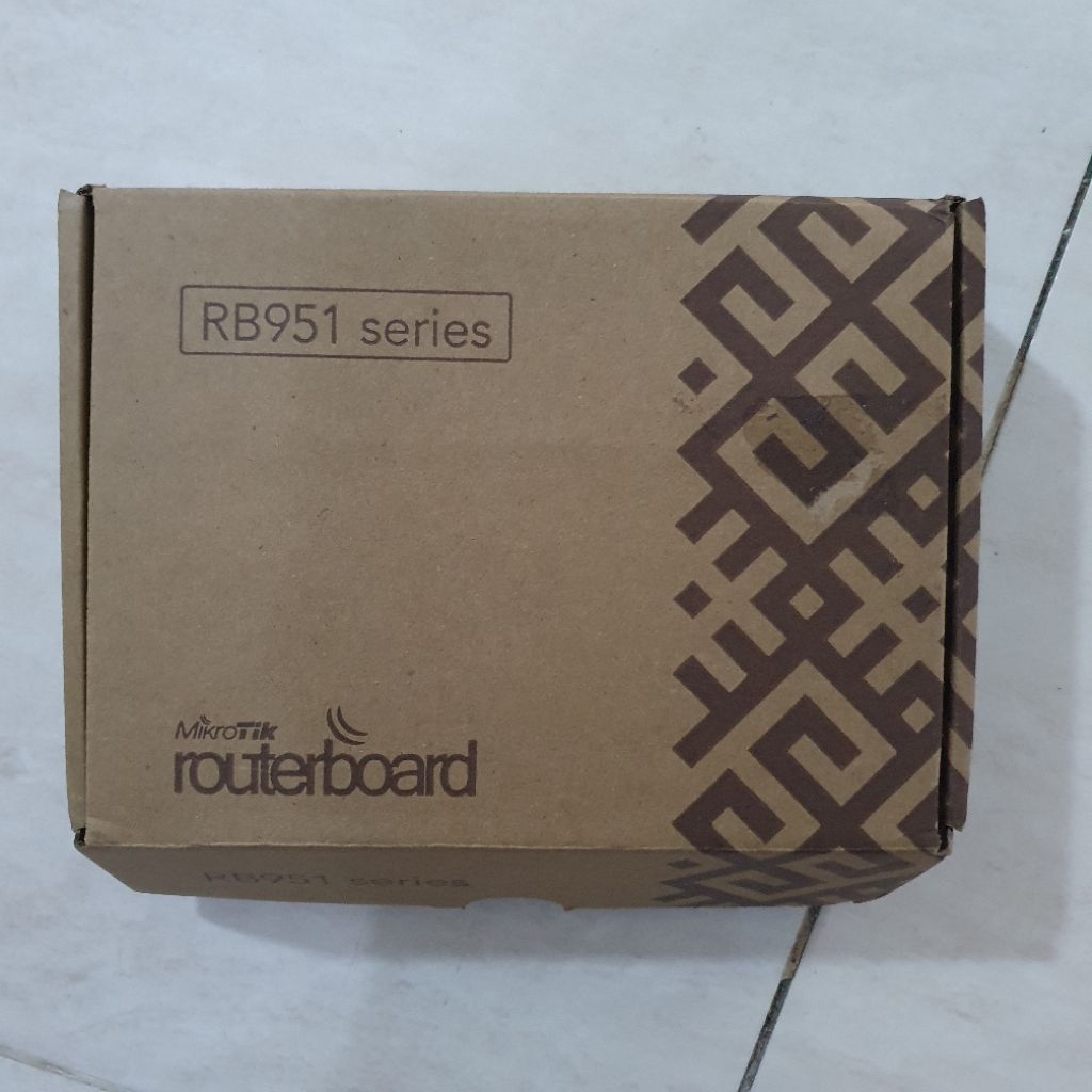 Router Microtik RB951 preloved bekas