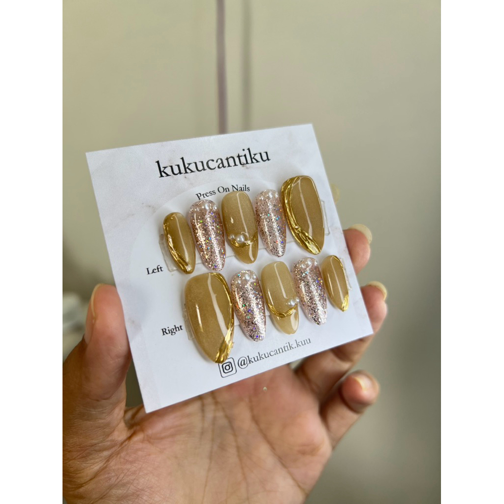 kuku palsu nail art + lem | nail art cat eye | nail art daily | nails wedding cat eye gold chrome 01