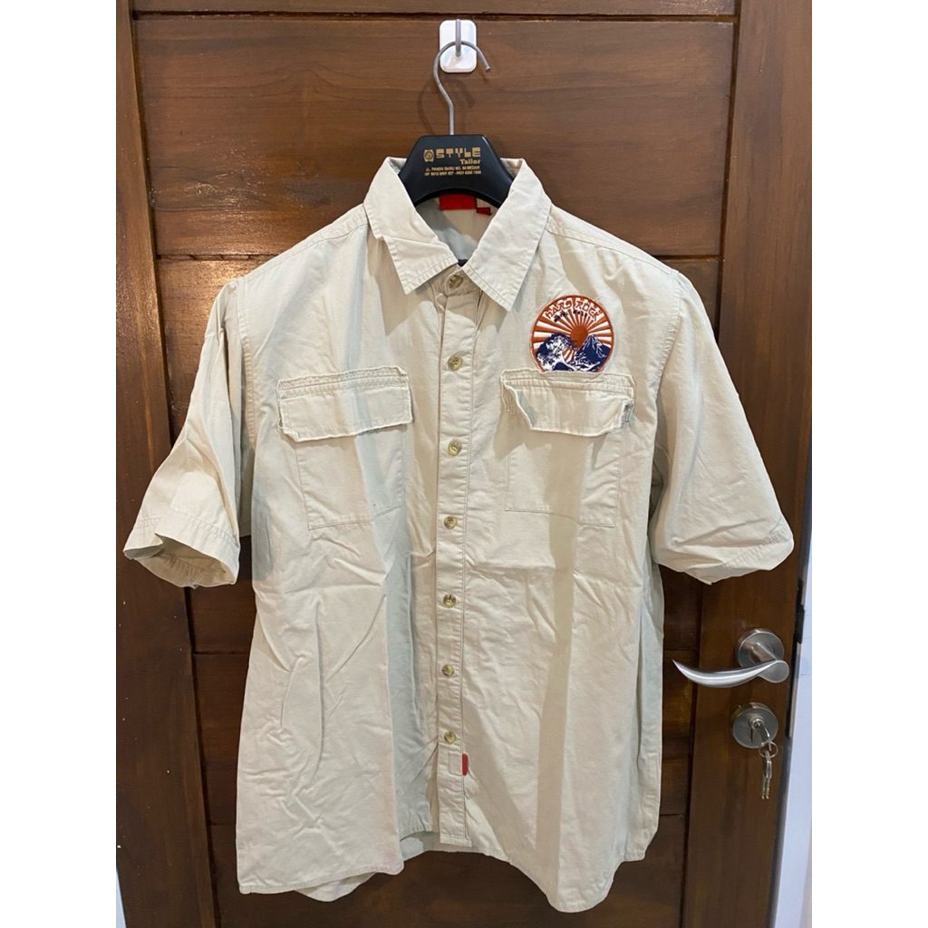 kemeja katun hard rock bali original houston  size L preloved