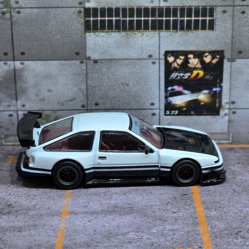 Tarmac Loose 1/64 Sprinter Trueno AE 86 Widebody