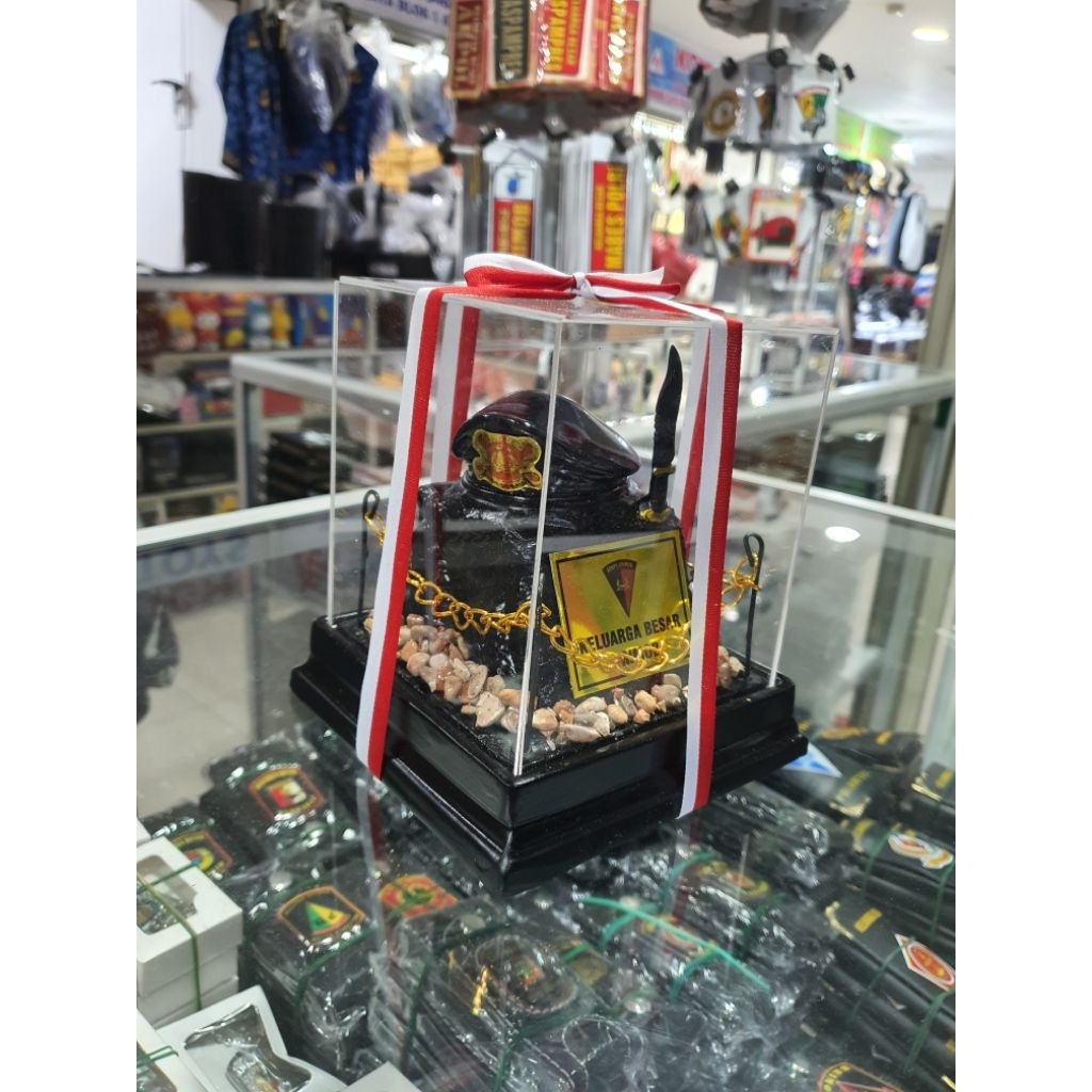 Miniatur Baret brimob | Miniatur Baret Brimob Akrilik