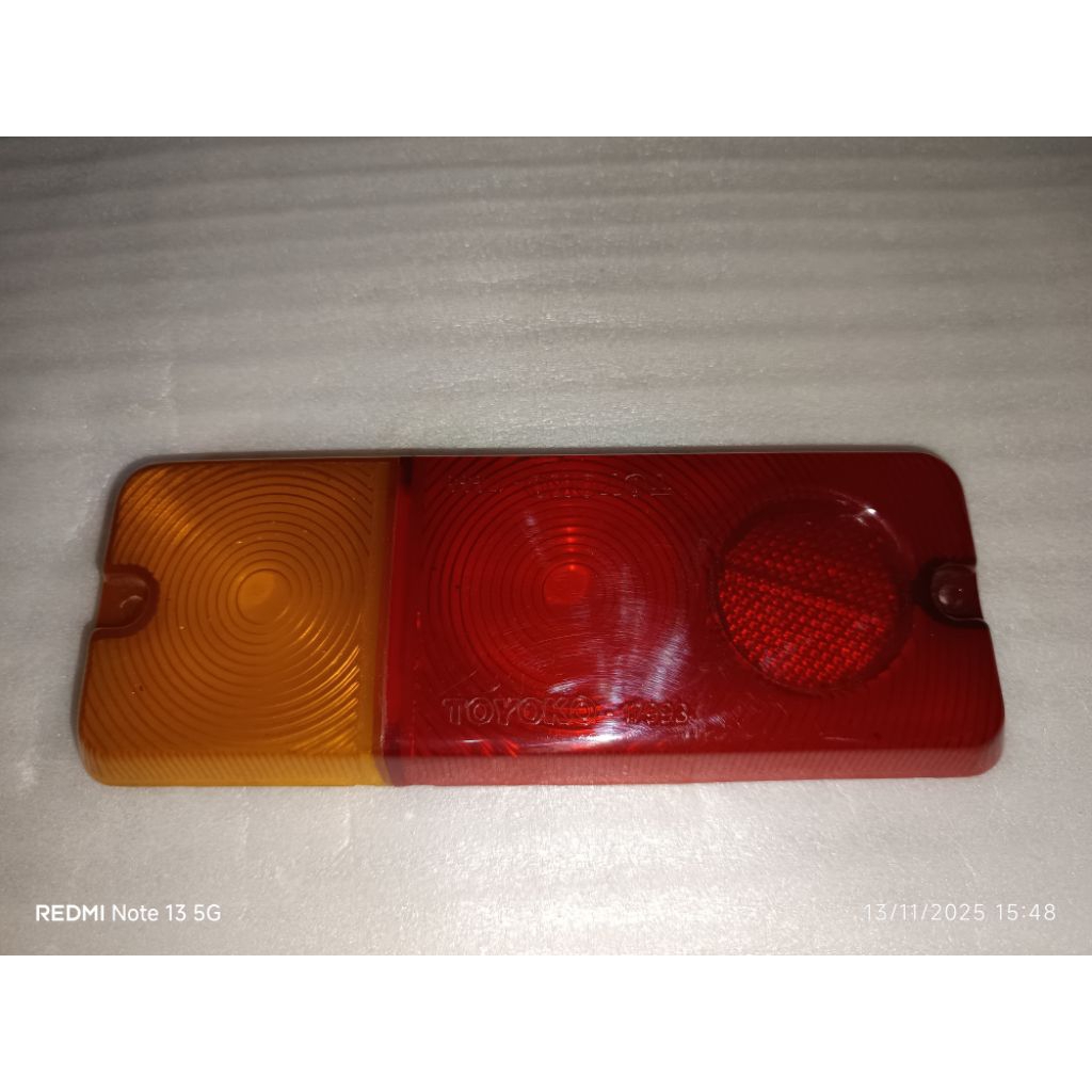 mika lampu belakang daihatsu zebra s75