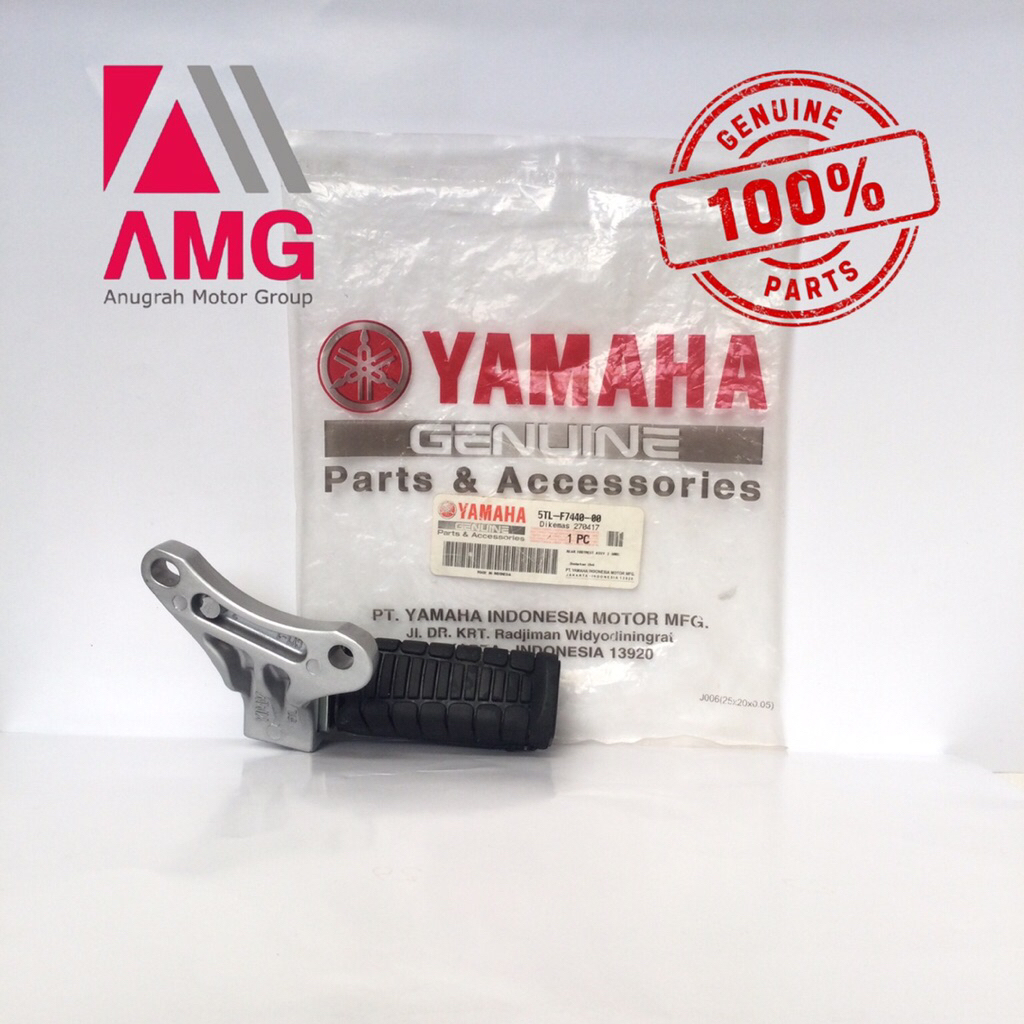 REAR FOOTREST ASSY 2 YAMAHA MIO SPORTY LAMA (5TL-F7440-00) / INJAKAN KAKI BELAKANG KANAN / PIJAKAN K