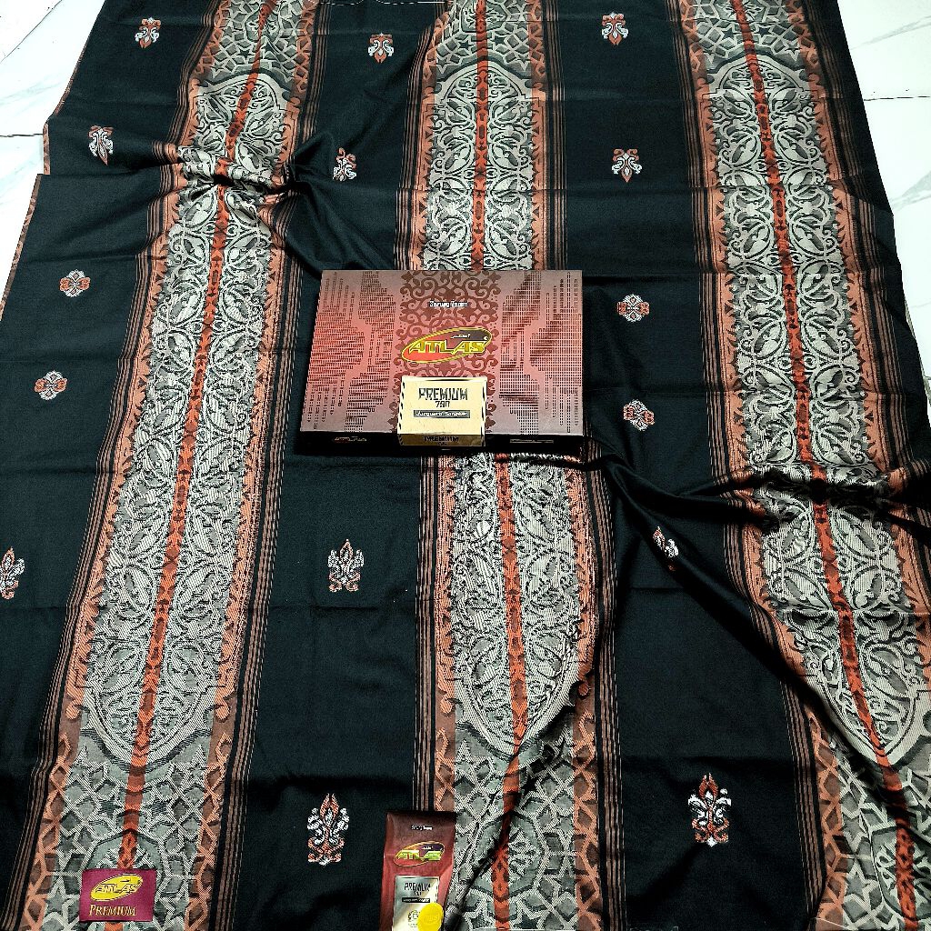 Sarung Atlas Premium 790 Jacquard Songket – Motif Eksklusif, Lembut & Berkelas sarung atlas seri hit