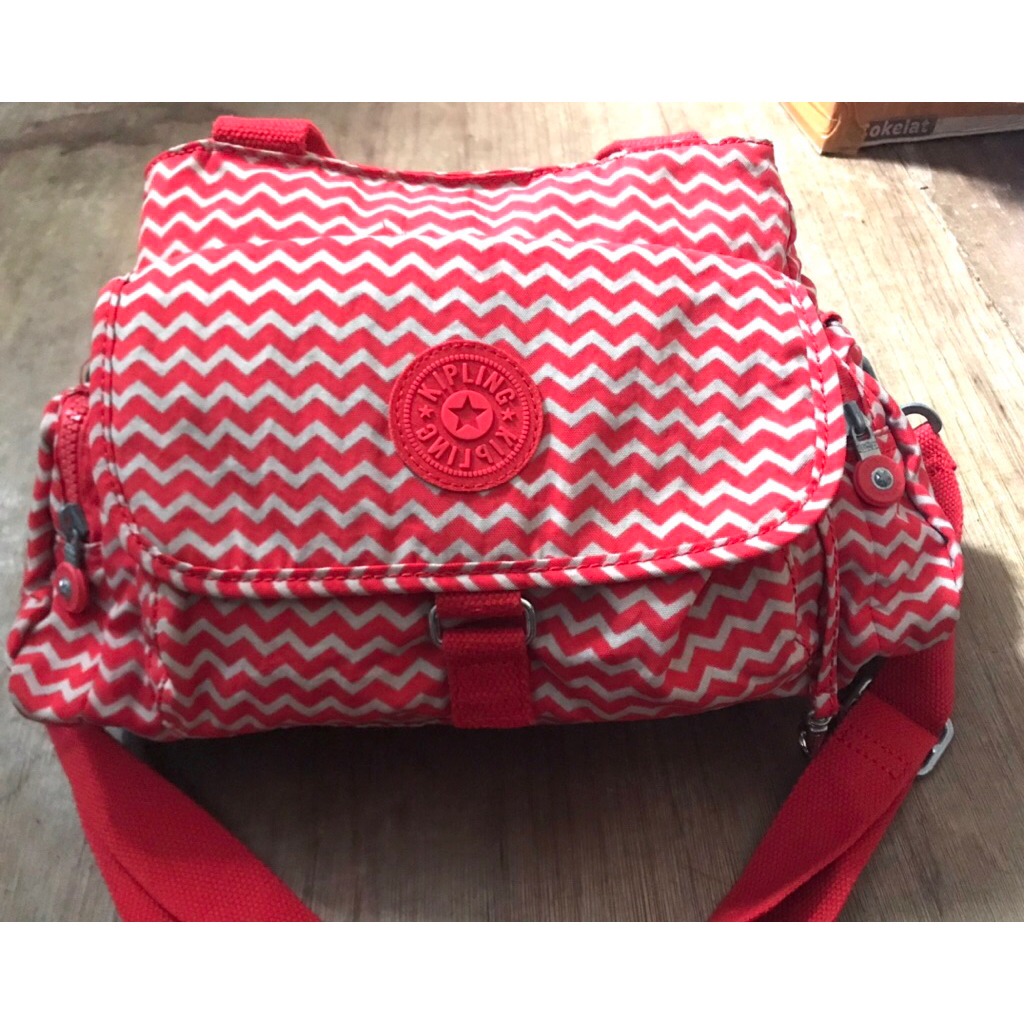 tas selempang kipling garan original preloved