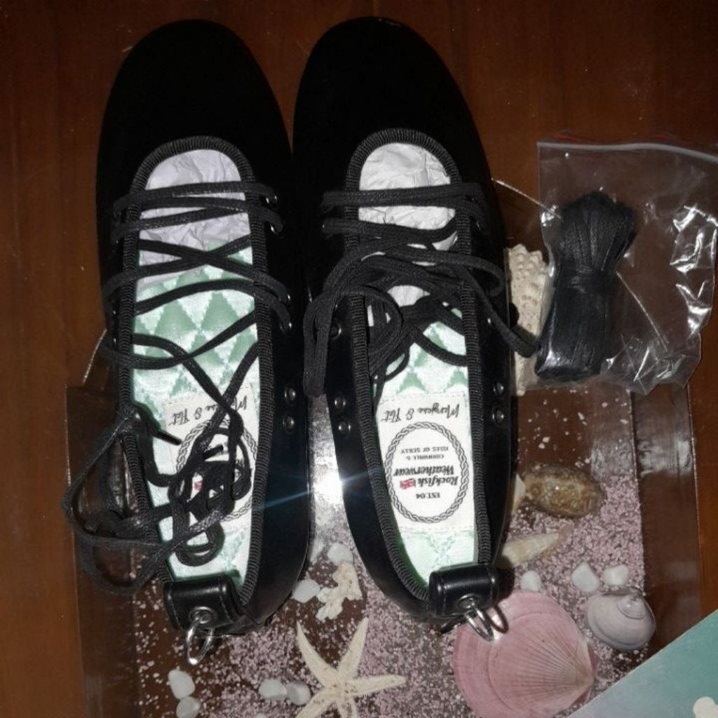 Rockfish weatherwear Bella lace up sneakers ballet