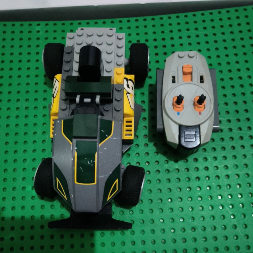 mainan anak Lego mekanik original lego