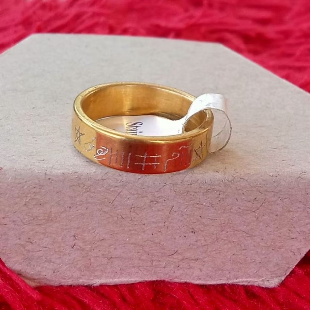 Cincin titanium wanita Rajah Sulaiman gold emas