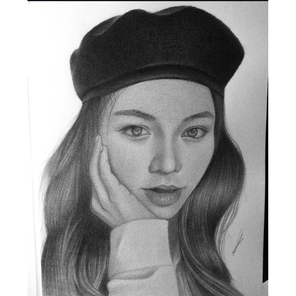 Lukisan Pensil wajah pensil arang