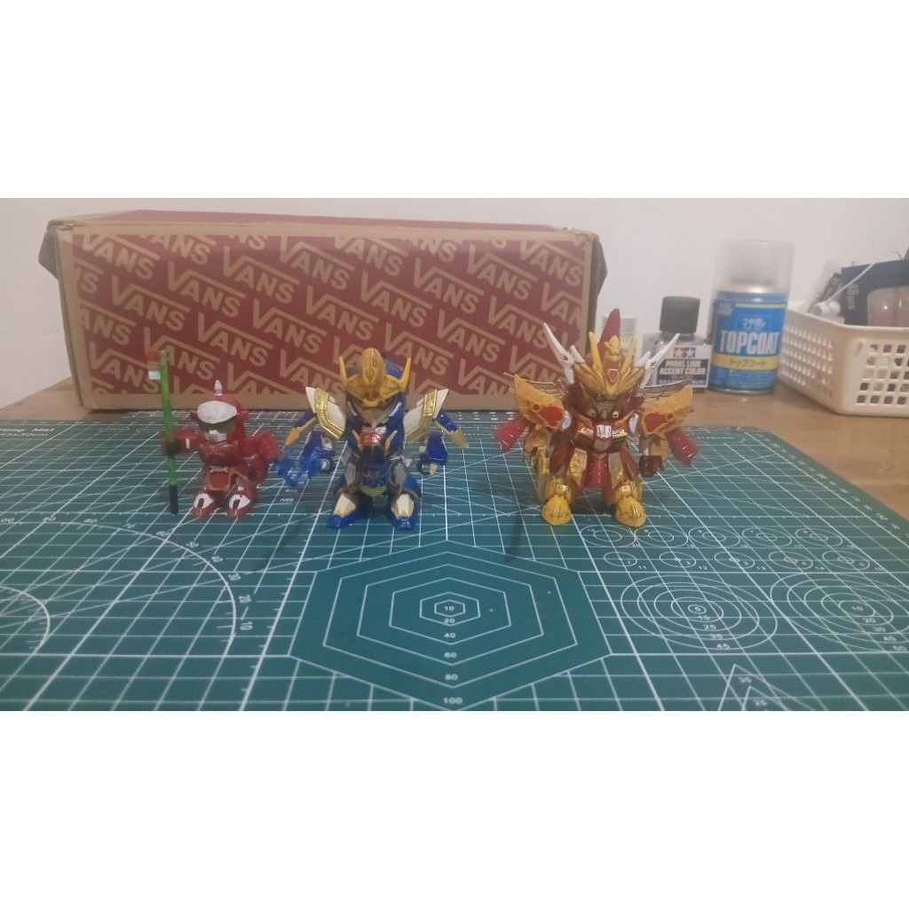 SD Gundam Loose Bandai