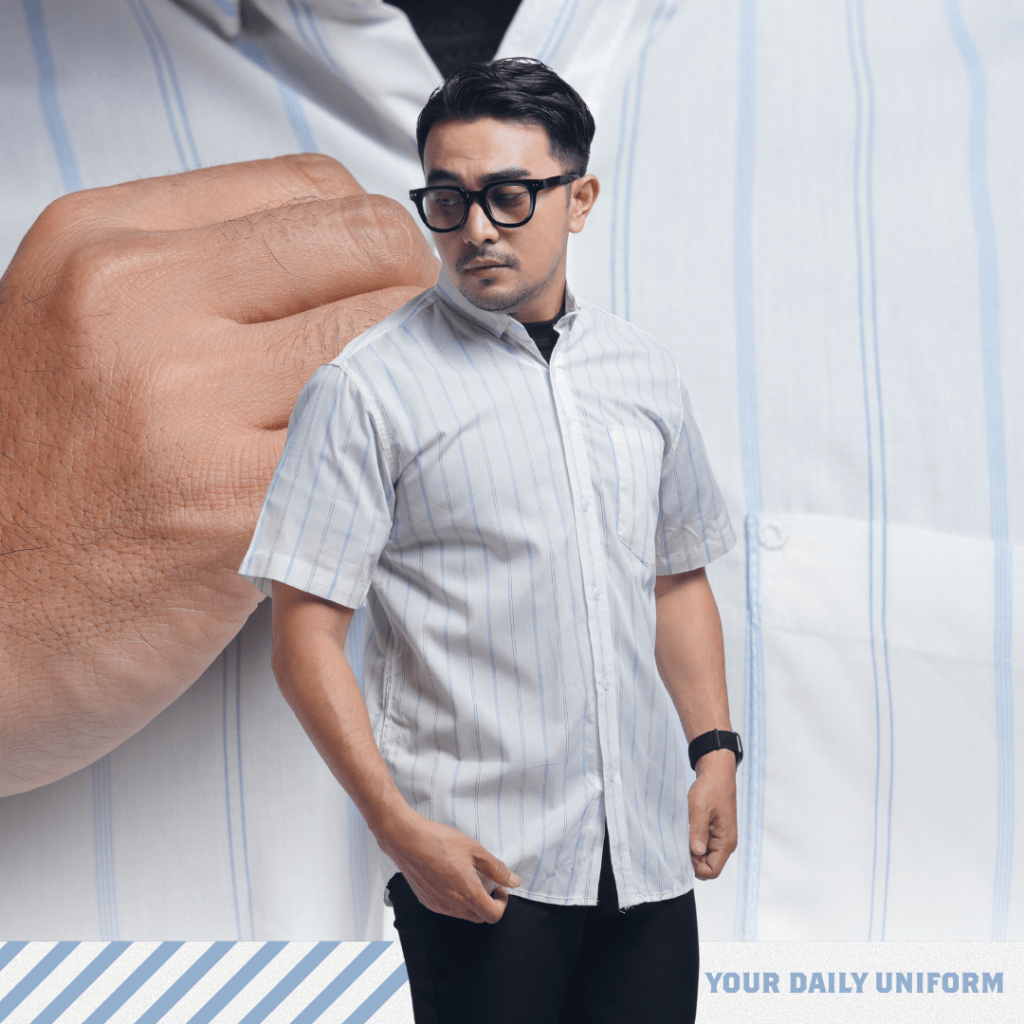 DGM Kemeja Pria Salur Vertical Lengan Pendek Premium Putih Garis Biru Salur Besar 3040