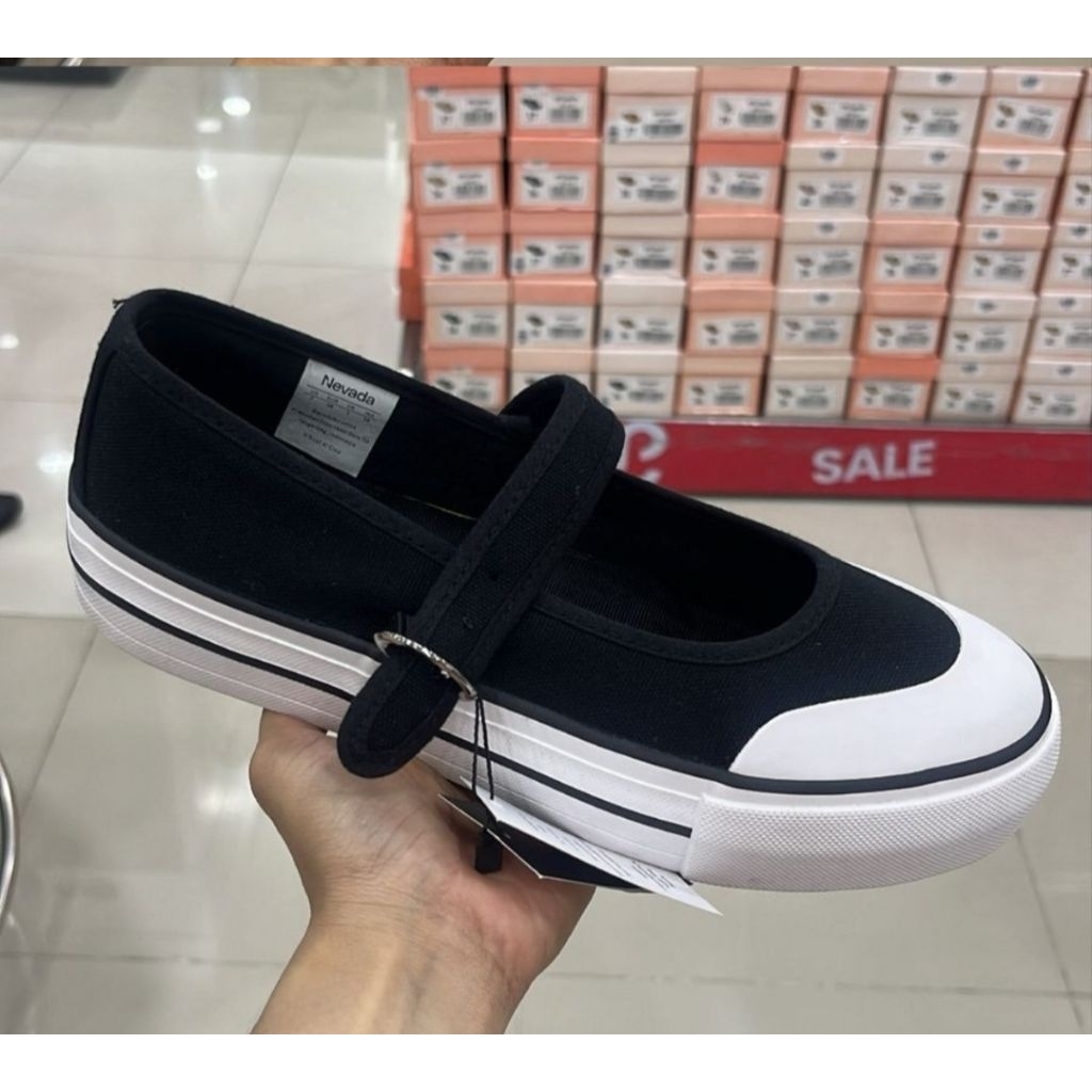 Sepatu Casual Wanita NEVADA Original