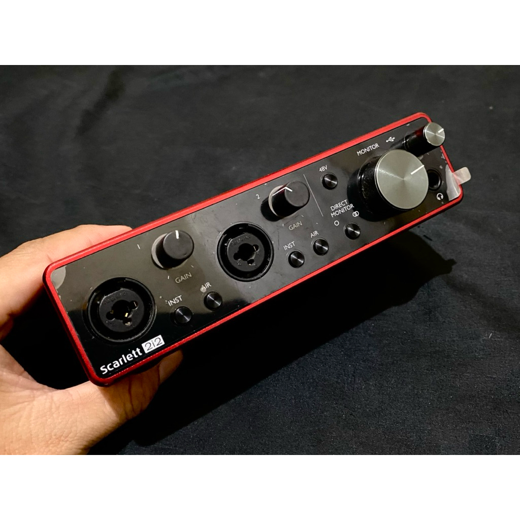 Focusrite 2i2 3rd Gen Soundcard audio recording