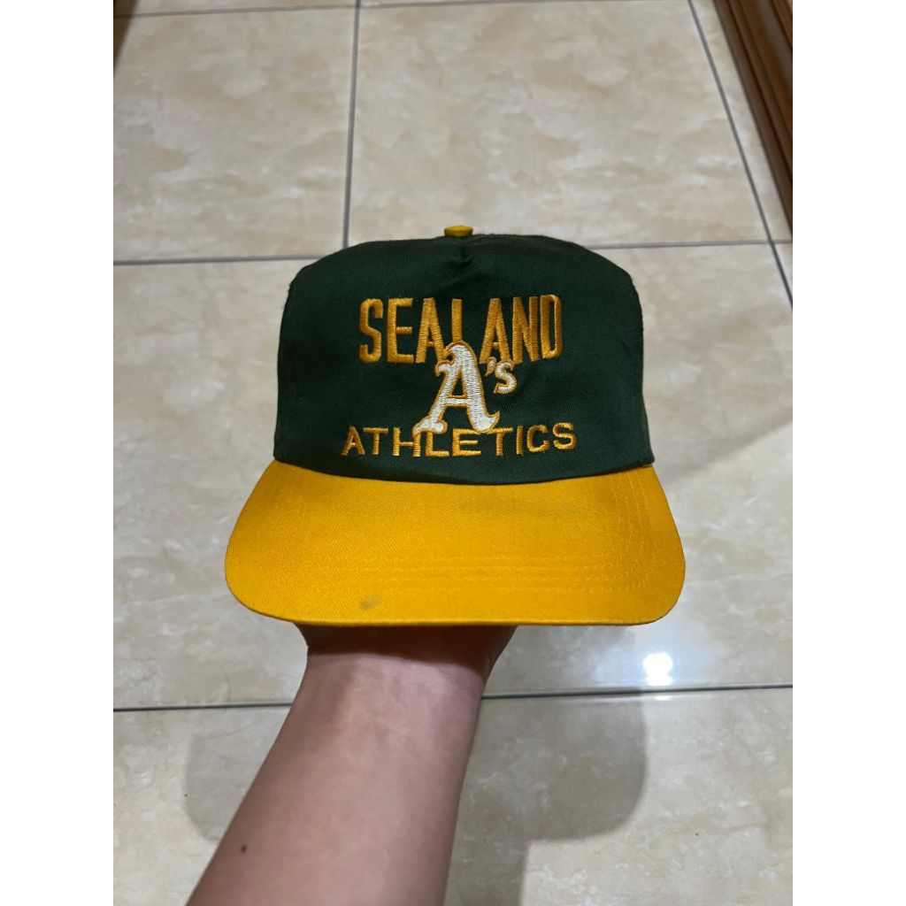 Topi Vintage Oakland Athletics Script